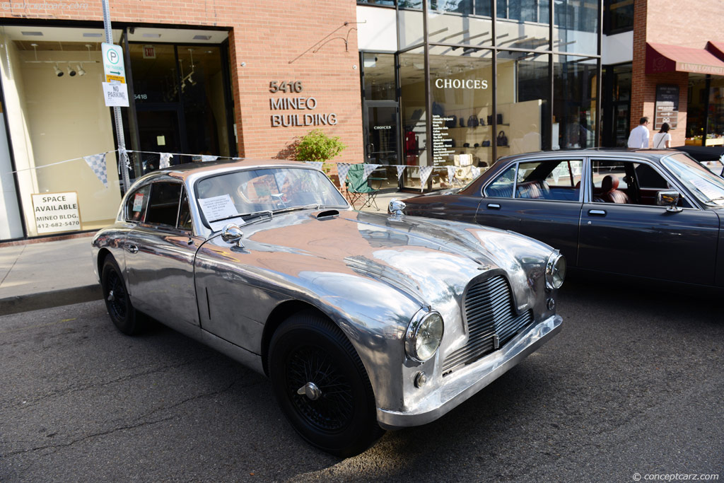 1954 Aston Martin DB2/4 background image